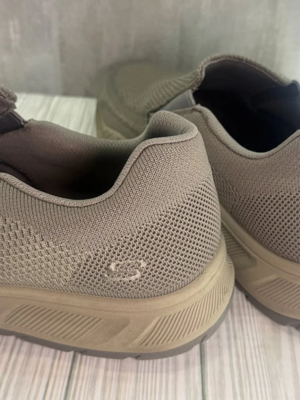 Skechers Relaxed Fit Air-Cooled Memory Foam Slip On Shoes Men's 14 Taupe 204849
